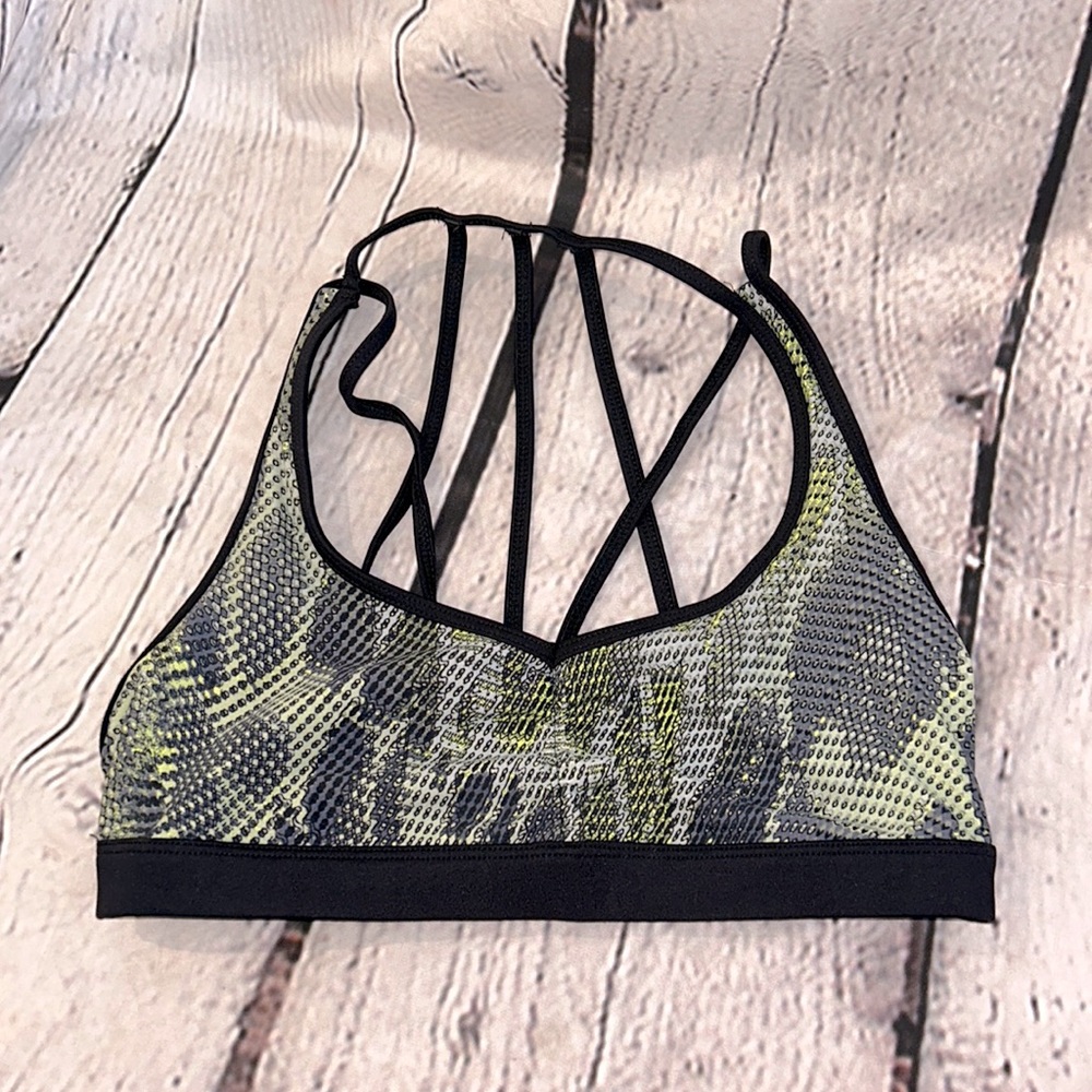 Koral Green & Black Sport Bra Size Medium Excellent Condition